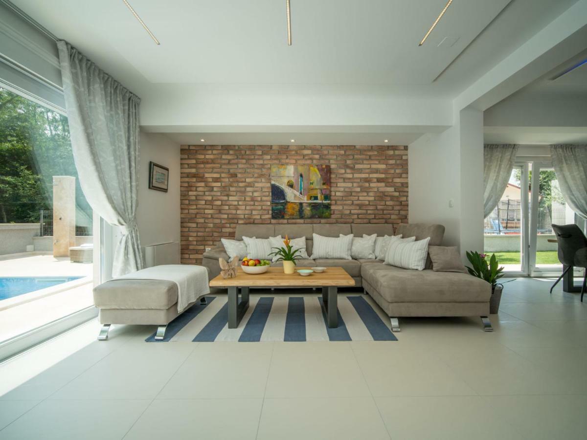 Holiday Home Andela By Interhome Dobrinj Exterior foto