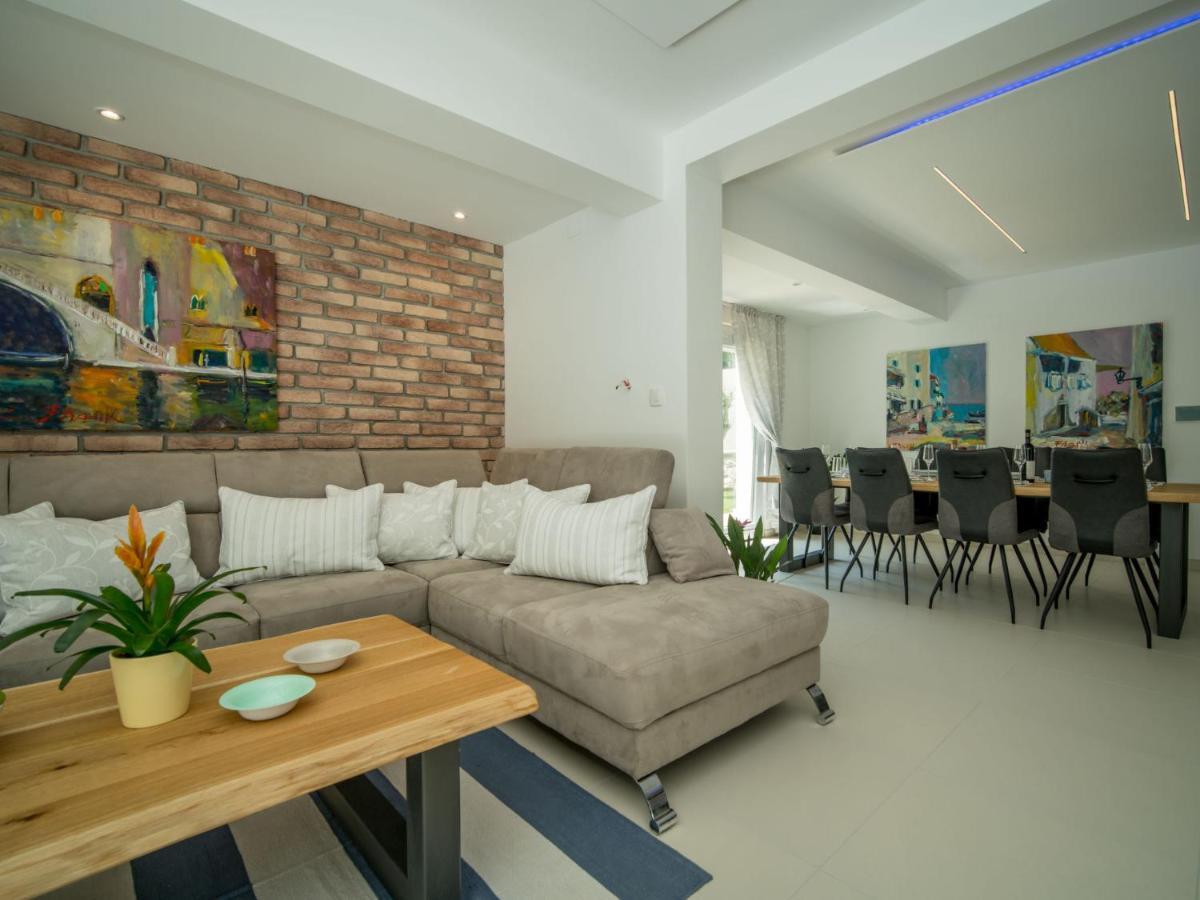 Holiday Home Andela By Interhome Dobrinj Exterior foto