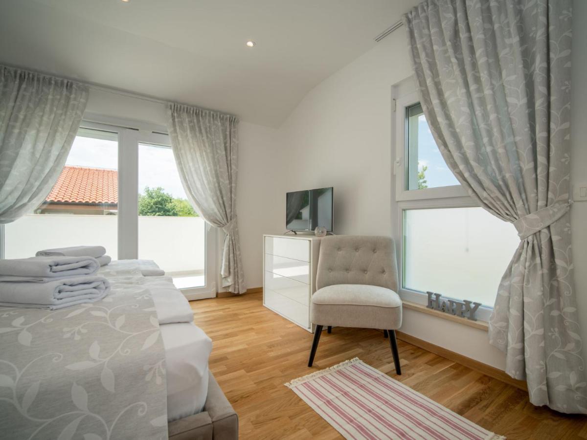 Holiday Home Andela By Interhome Dobrinj Exterior foto